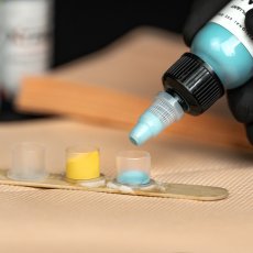 Inkcups on a stand - transparent 17mm